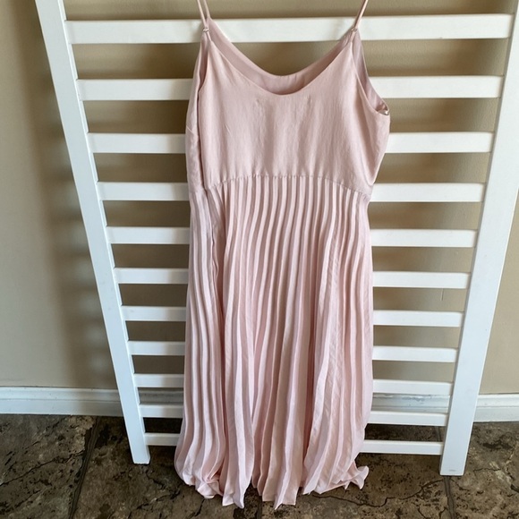 Rachel Roy Soft Pink Satin Accordion-Pleated Cami Midi Dress Size XS - Picture 7 of 16